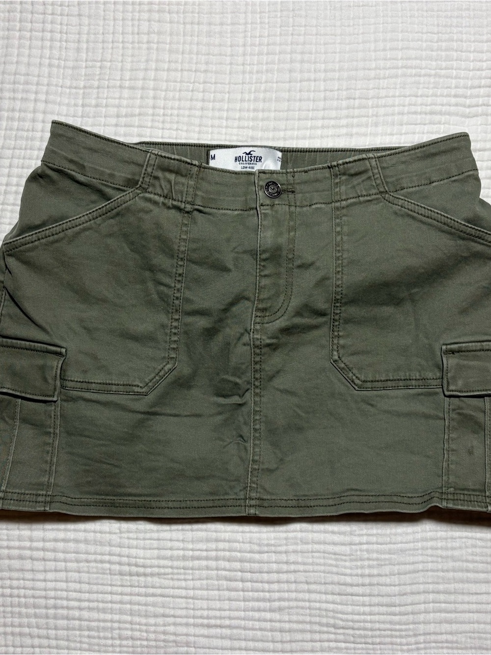 Hollister Co Olive Green Utility Mini Skirt Low Rise Side and Patch Pockets Sz M